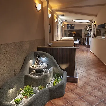 Fontana Pizzeria - 3*