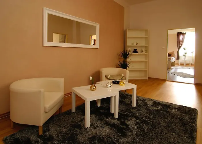 게스트하우스 폰타나 피자리아 - 체스케부데요비체