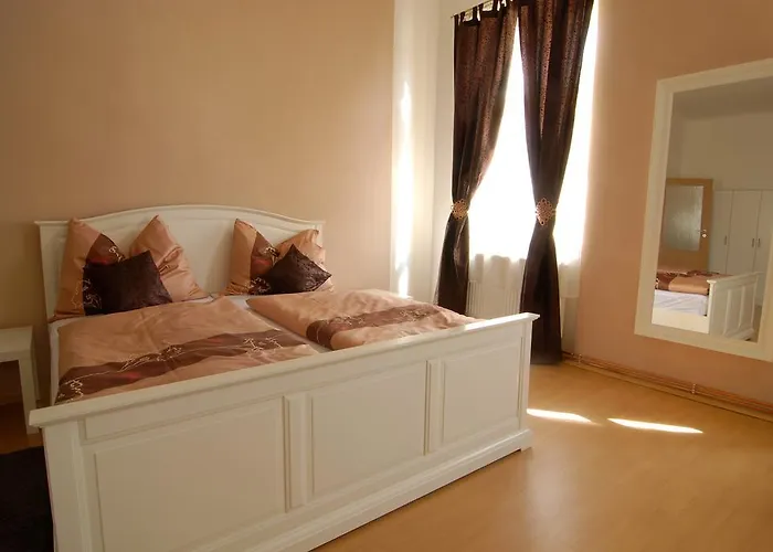 폰타나 피자리아 - 게스트하우스 체스케부데요비체