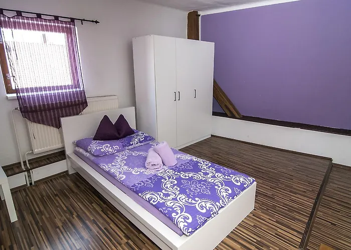 폰타나 피자리아 - 3* 체스케부데요비체