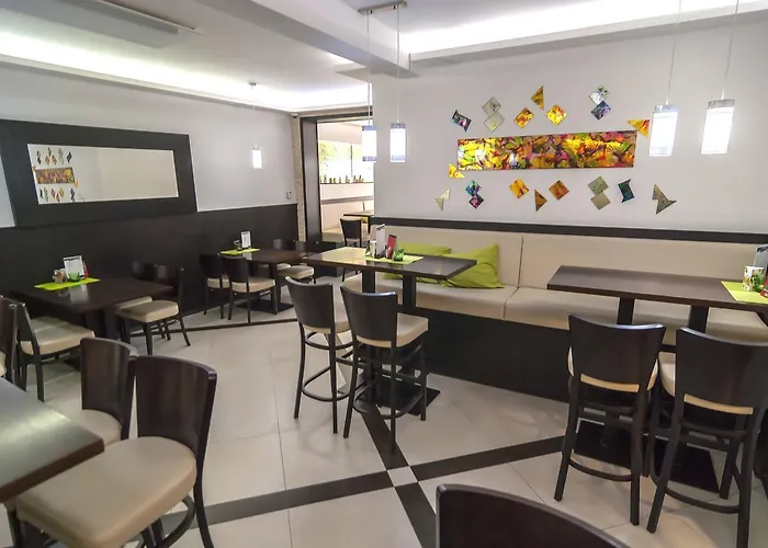 招待所 丰塔纳比萨里亚裴森酒店