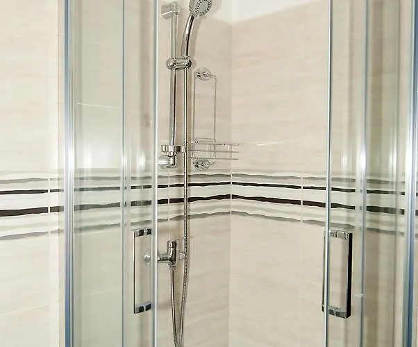 폰타나 피자리아 - 게스트하우스 3*